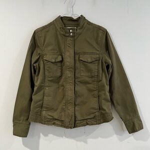 Hinge olive green  women’s  military pockets zip finished torn Jacket  S